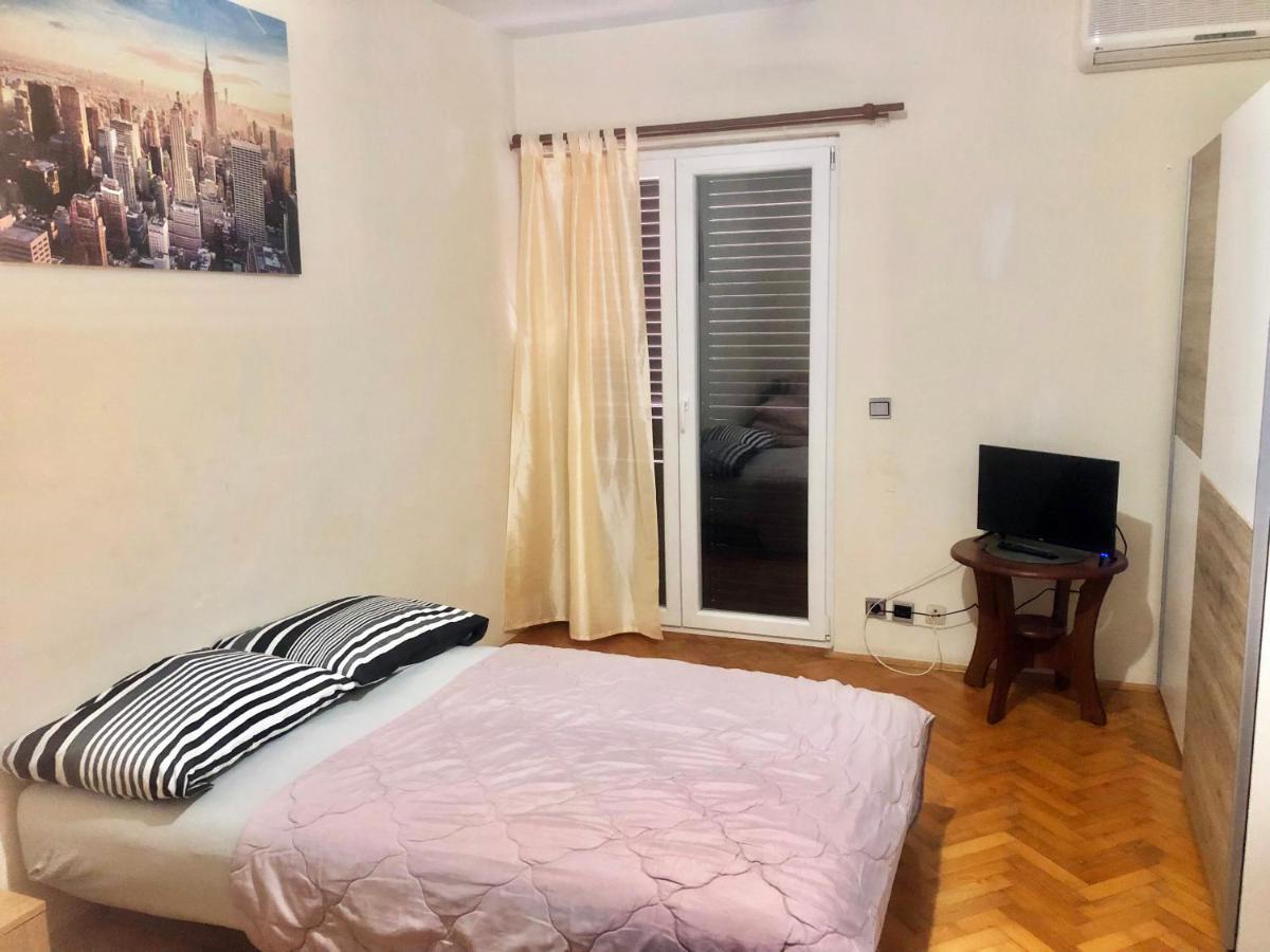 Danyja Apartments Свети-Филип-и-Яков Экстерьер фото
